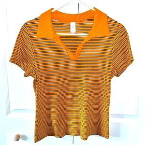 No Boundaries multicolored top used in great shape size woman's Large 11/13.